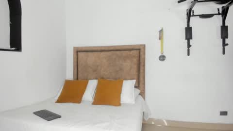 Snapshot of irisfit chatting on November 2025 12:27:01 PM Iris Fit online show from November 2025 12:27:01 PM