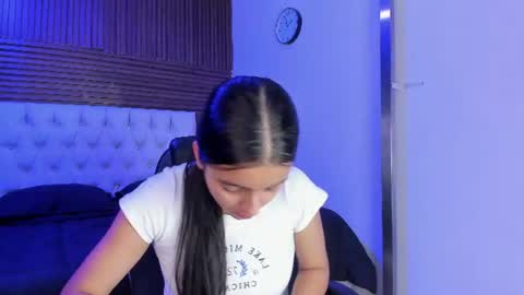 Iris Fyre  online show from June 2026 12:17:01 PM