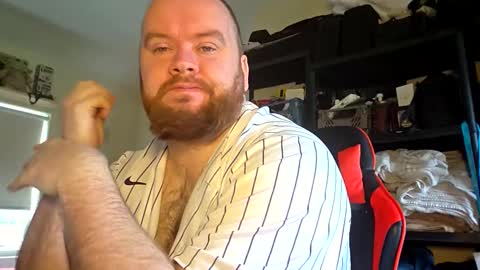 Snapshot of irishdaddy24 chatting on November 2025 11:51:02 AM twitter theirishman205 online show from November 2025 11:51:02 AM