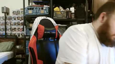 Snapshot of irishdaddy24 chatting on February 2026 04:54:02 PM twitter theirishman205 online show from February 2026 04:54:02 PM