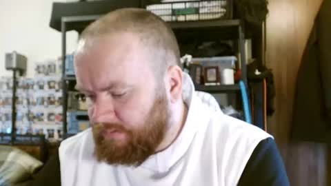 Snapshot of irishdaddy24 chatting on March 2026 01:02:01 PM twitter theirishman205 online show from March 2026 01:02:01 PM