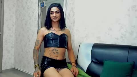 HotIris online show from July 2026 07:39:01 PM