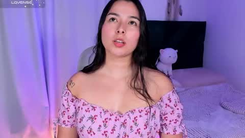 Iris Moira  online show from April 2026 11:53:01 PM