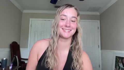 Snapshot of irispink1 chatting on June 2026 04:51:01 PM Irispink1 online show from June 2026 04:51:01 PM
