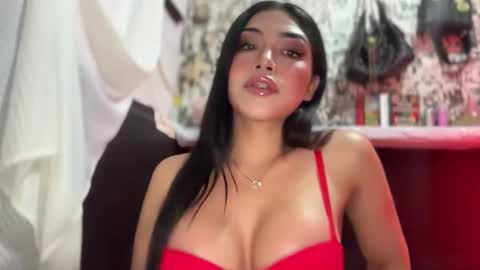 iriss_fox online show from April 2026 07:52:01 AM
