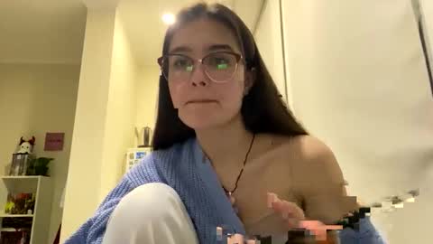 Snapshot of irisss31 chatting on May 2026 07:00:02 PM irisss31 online show from May 2026 07:00:02 PM