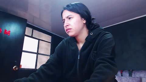 iriswill online show from November 2025 01:45:01 PM