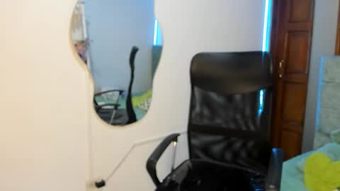 irix_moon online show from October 2025 03:36:02 AM