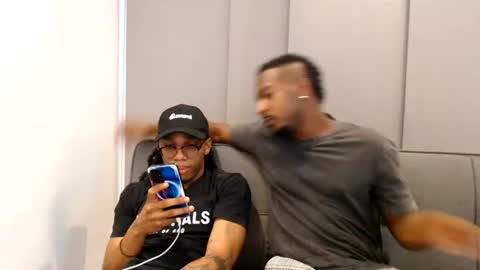 Snapshot of ironbrohood chatting on July 2026 10:19:01 PM Yandi Alpha Locker Room online show from July 2026 10:19:01 PM