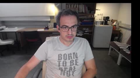 Snapshot of ironchrome chatting on September 2025 11:11:01 AM IronChrome online show from September 2025 11:11:01 AM