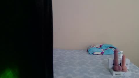 Snapshot of irondante01 chatting on May 2026 12:02:01 PM irondante01 online show from May 2026 12:02:01 PM