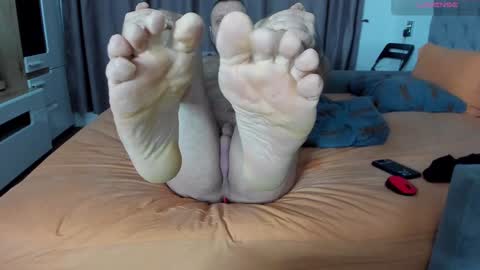 ironhulk22 online show from December 2024 08:05:01 AM