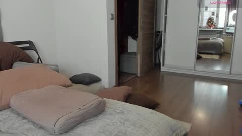 ironhulk22 online show from January 2025 11:41:02 AM