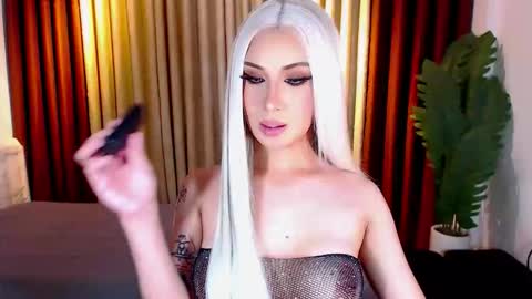 Tiffany online show from February 2026 06:56:01 AM