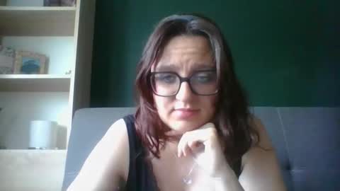 Paris online show from June 2026 05:32:02 AM