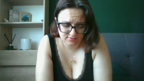 Paris online show from July 2026 05:35:02 AM