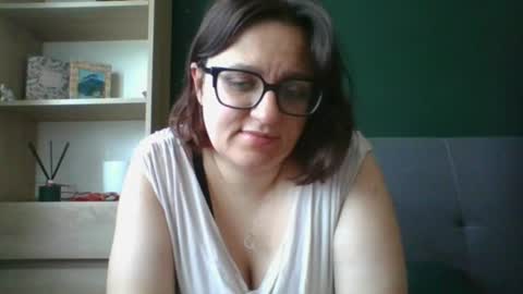 Paris online show from July 2026 05:32:01 AM