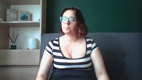 Paris online show from July 2026 10:21:02 AM