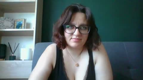 Paris online show from July 2026 05:22:02 AM