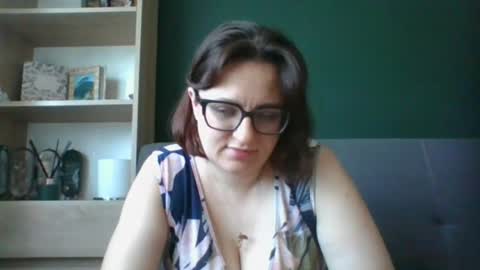 Paris online show from July 2026 05:32:02 AM