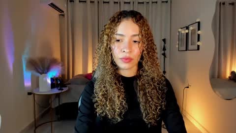 isa_____ online show from February 2025 01:43:01 AM