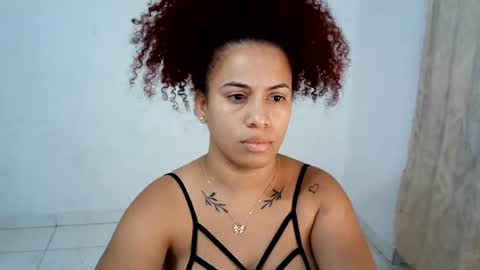 Snapshot of isa_bellaxx23 chatting on July 2026 02:05:17 AM isa_bellaxx23 online show from July 2026 02:05:17 AM