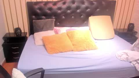 Snapshot of isa_foxy chatting on February 2026 12:48:02 AM Isa online show from February 2026 12:48:02 AM