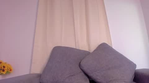 Isabella online show from January 2025 03:11:02 PM