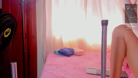 Snapshot of isa_kolins chatting on February 2026 07:29:01 PM isa_kolins online show from February 2026 07:29:01 PM