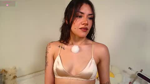 Isabella Laurentt  online show from June 2026 02:06:01 AM