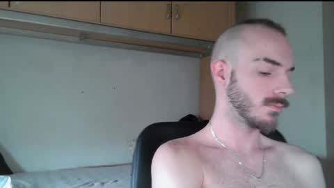 Isaac99c online show from January 2026 02:11:01 PM