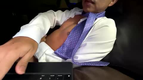 Snapshot of isaac_akamu chatting on January 2026 12:32:02 PM isaac_akamu online show from January 2026 12:32:02 PM