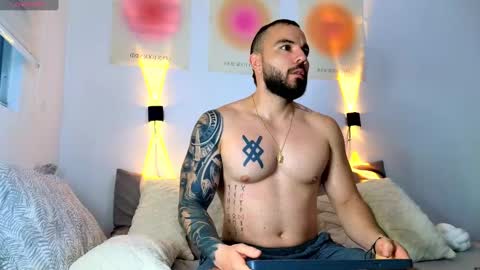 Isaac carter online show from March 2025 10:41:01 AM