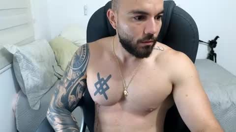 Snapshot of isaac_carter chatting on June 2026 10:51:01 AM Isaac carter online show from June 2026 10:51:01 AM