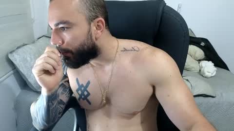 Snapshot of isaac_carter chatting on July 2026 10:52:02 AM Isaac carter online show from July 2026 10:52:02 AM