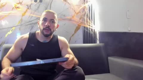 isaac_franko online show from October 2025 09:15:02 PM