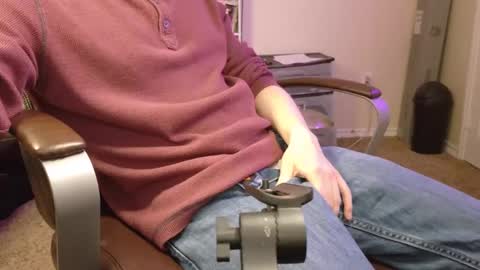 isaac online show from February 2025 10:03:02 AM