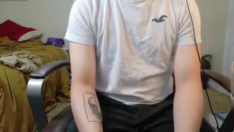 isaac online show from November 2025 02:10:02 AM