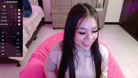 Isabella  online show from March 2025 07:56:01 PM