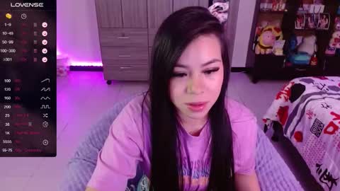 Isabella  online show from October 2025 08:19:01 PM