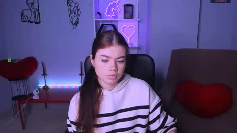 Snapshot of isabel_wave chatting on November 2025 07:09:01 AM isabel online show from November 2025 07:09:01 AM