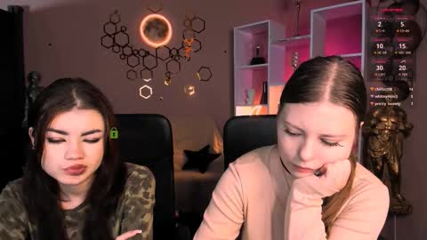 Snapshot of isabel_wave chatting on December 2025 01:05:01 PM isabel online show from December 2025 01:05:01 PM