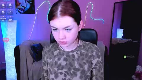 Snapshot of isabel_wave chatting on March 2026 01:07:02 PM isabel online show from March 2026 01:07:02 PM