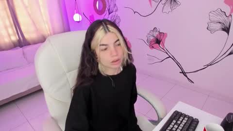 isabela_fiorelli online show from September 2025 11:48:01 AM