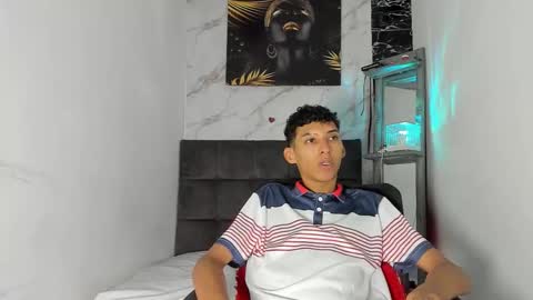 Isabella online show from November 2025 07:49:02 PM