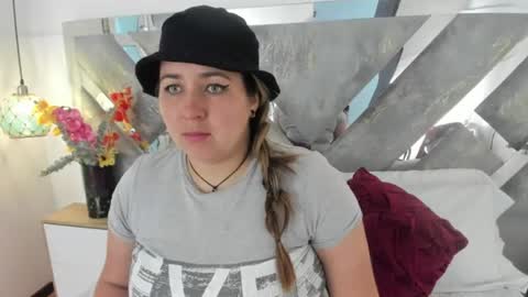 Mommy Isa online show from July 2026 12:40:01 PM