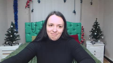 IsabelBlackberry online show from December 2024 09:17:02 AM