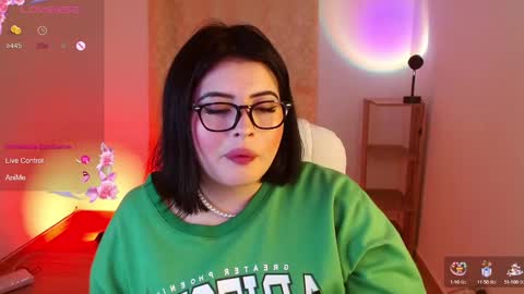 Snapshot of isabella_669 chatting on January 2025 03:22:01 AM isabella online show from January 2025 03:22:01 AM