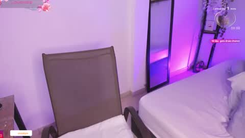 Snapshot of isabella_boyer chatting on November 2025 06:52:02 PM isabella online show from November 2025 06:52:02 PM