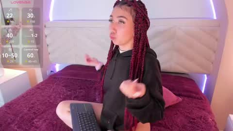 isabella_crofts online show from April 2026 03:20:02 AM